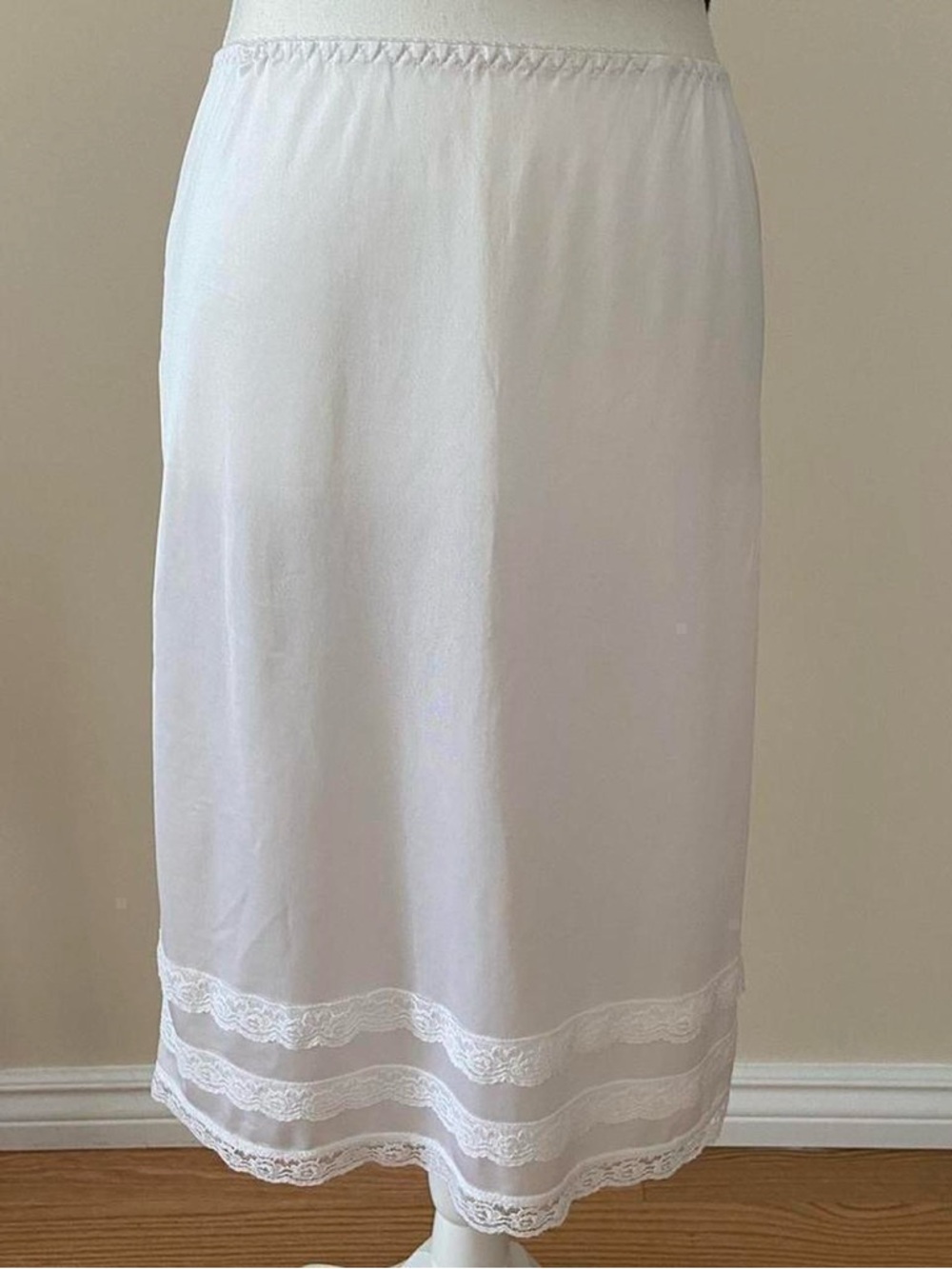 White Lace Hem Slip Skirt